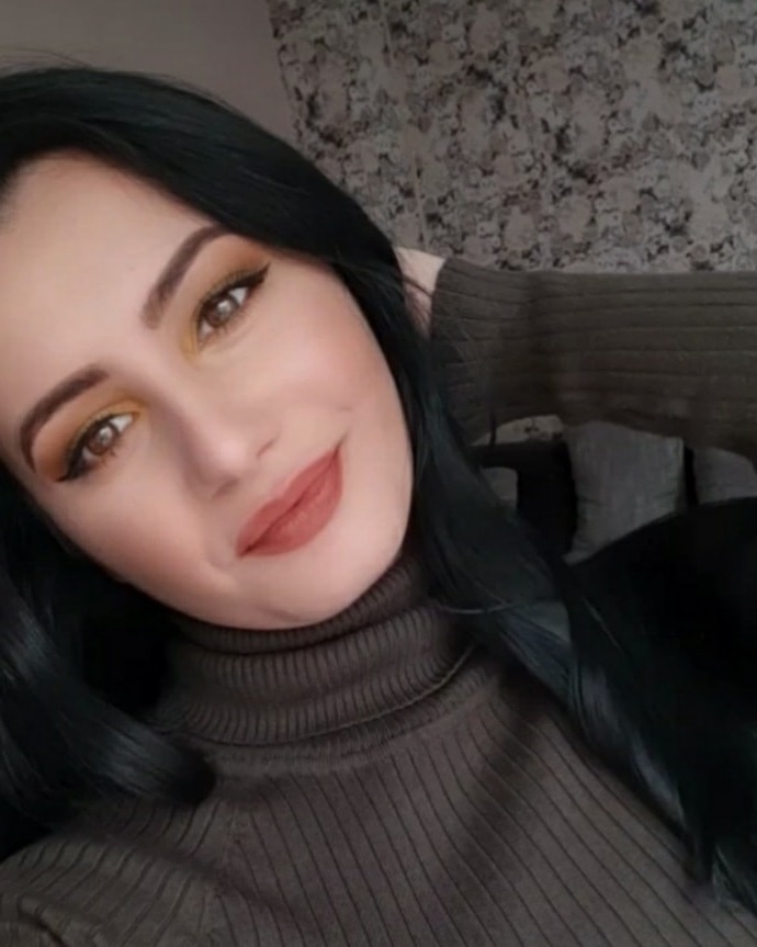 Chaya Shurkin Nail Artist from Jersey City